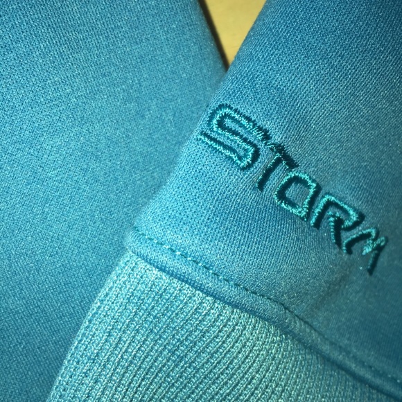 🌊SALE🌊Med Under Armour Blue/Purple STORM Hoodie - Picture 4 of 6